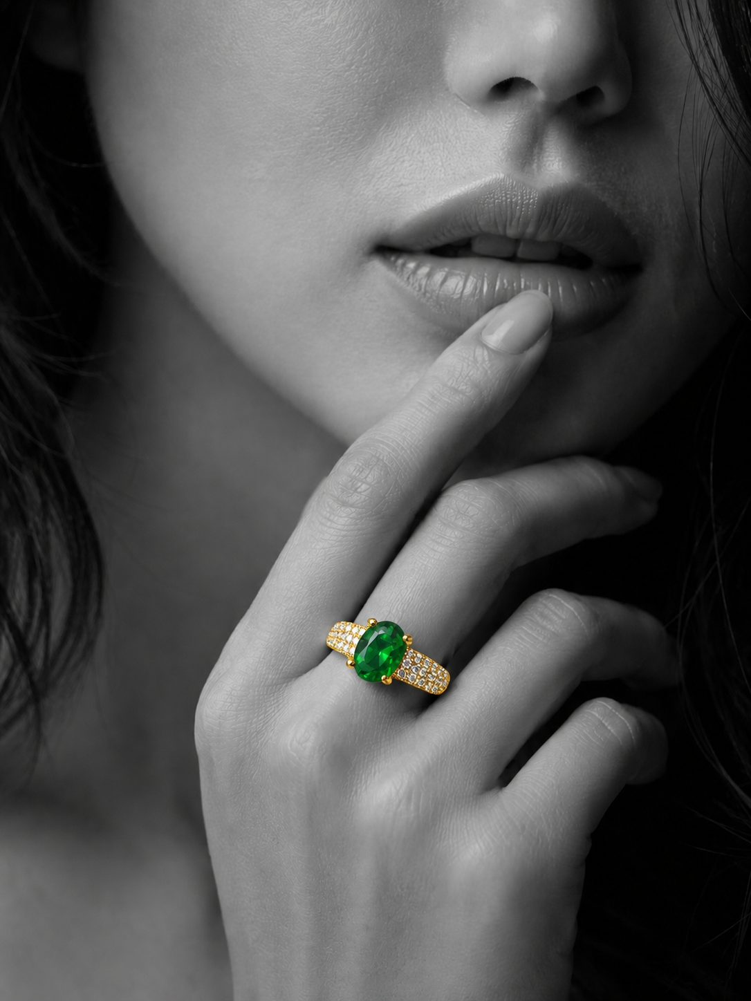 The Emerald Icon Ring
