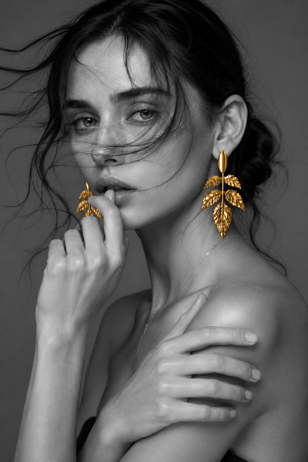 The Golden Laurel Drop Earrings