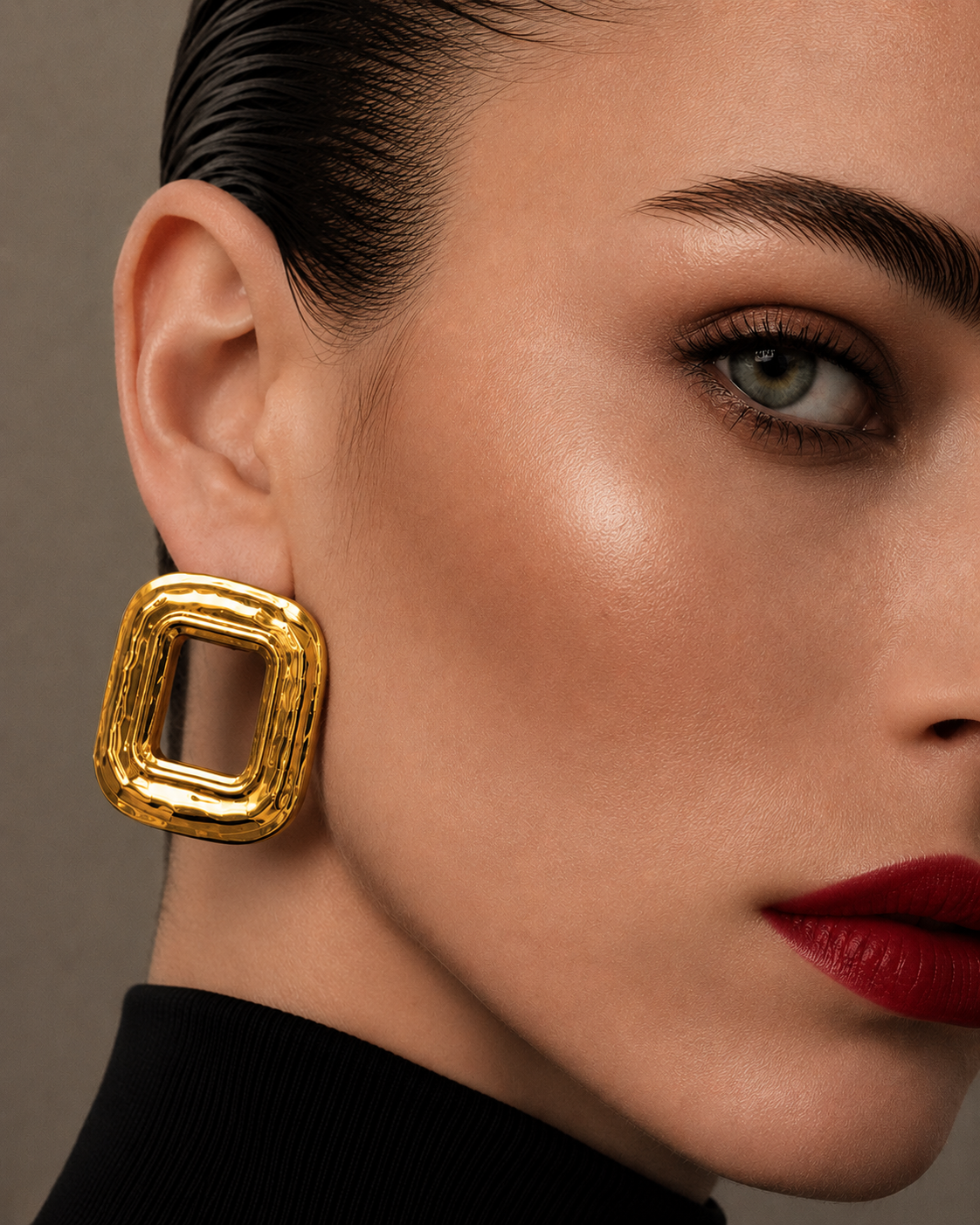 Molten Frame Statement studs