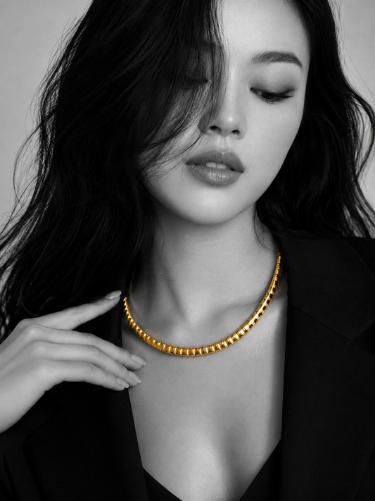 Zircons Liquid Collar Neckpiece