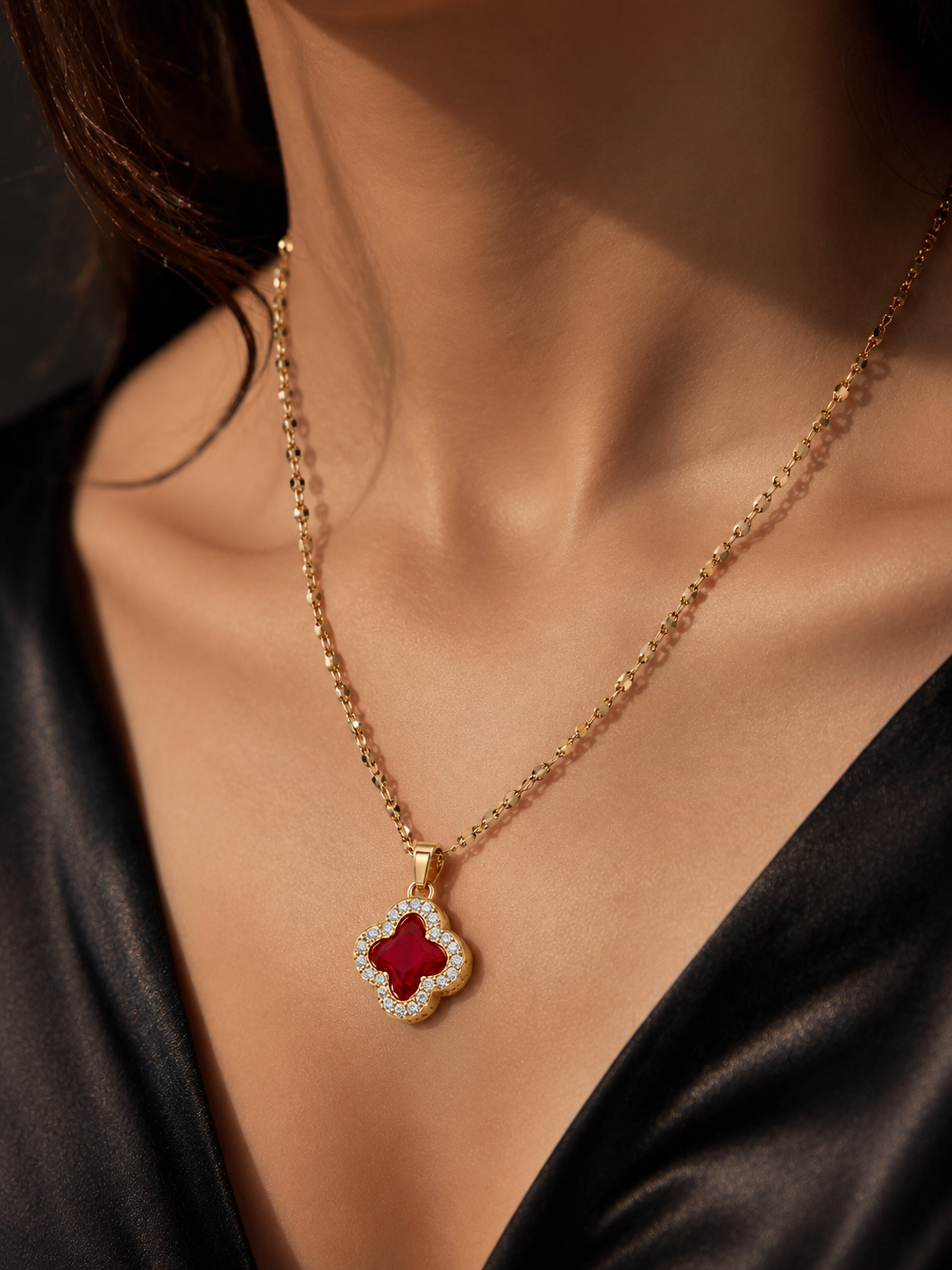 The Red Clover Necklace